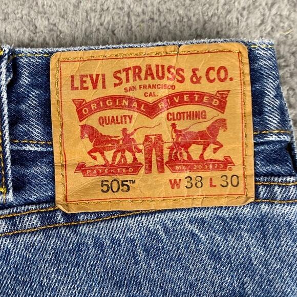 Levi's 505 Regular Straight Fit Distress Jeans Men's 38x30 Medium Wash Denim New - Picture 14 of 14